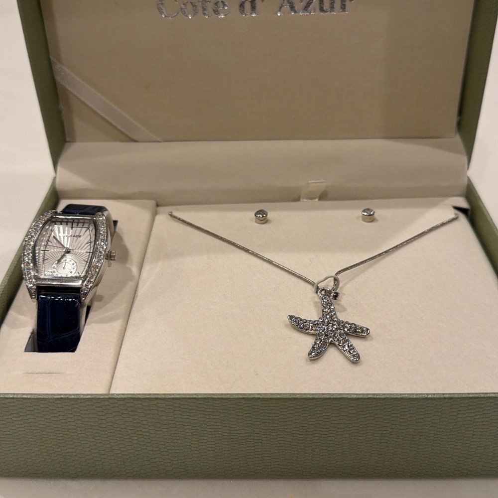 Cote D’ Azur Starfish Pendant Necklace with Blue Strap Watch